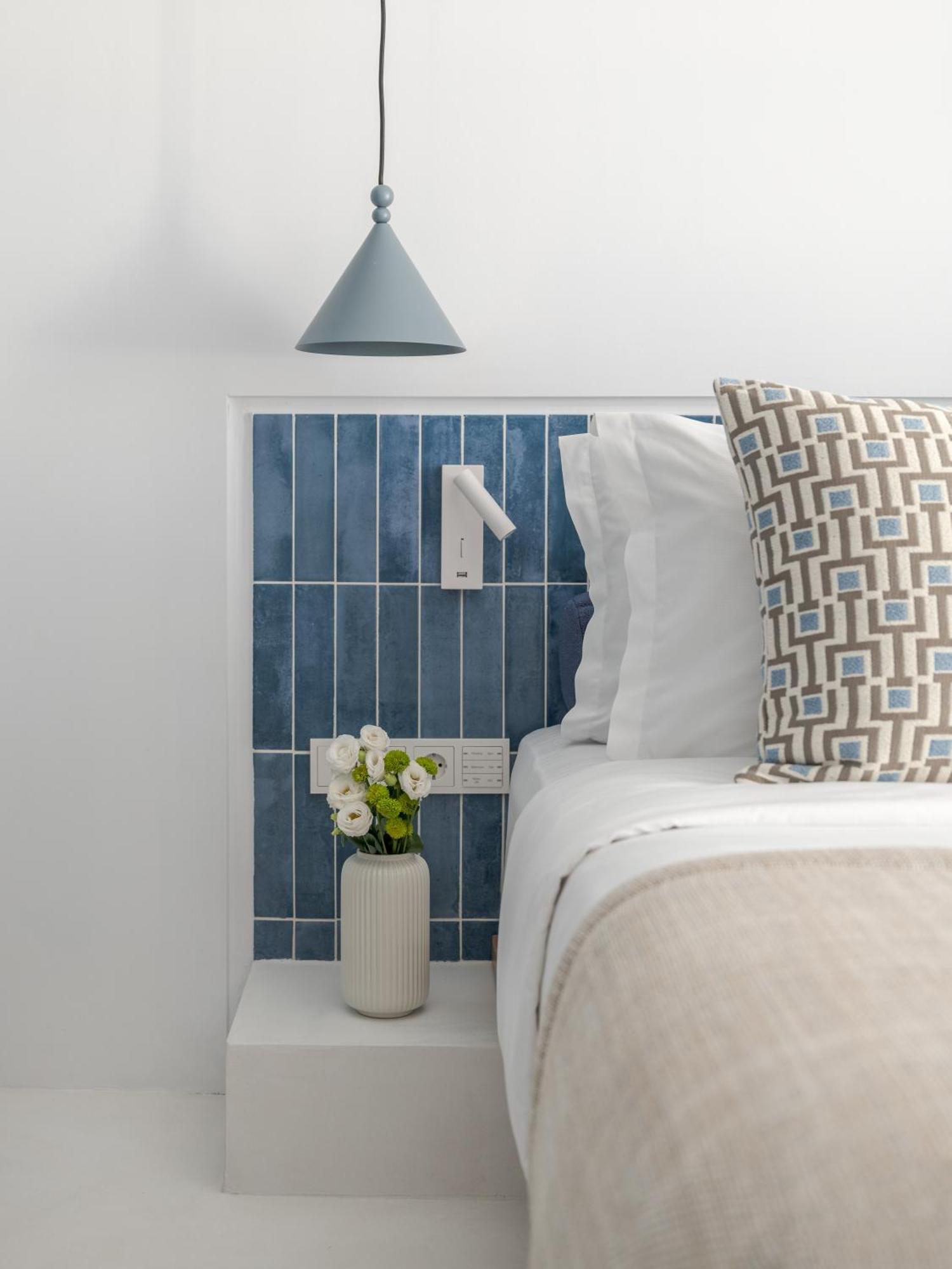 Отель Aegean Colors Paros Науса Экстерьер фото