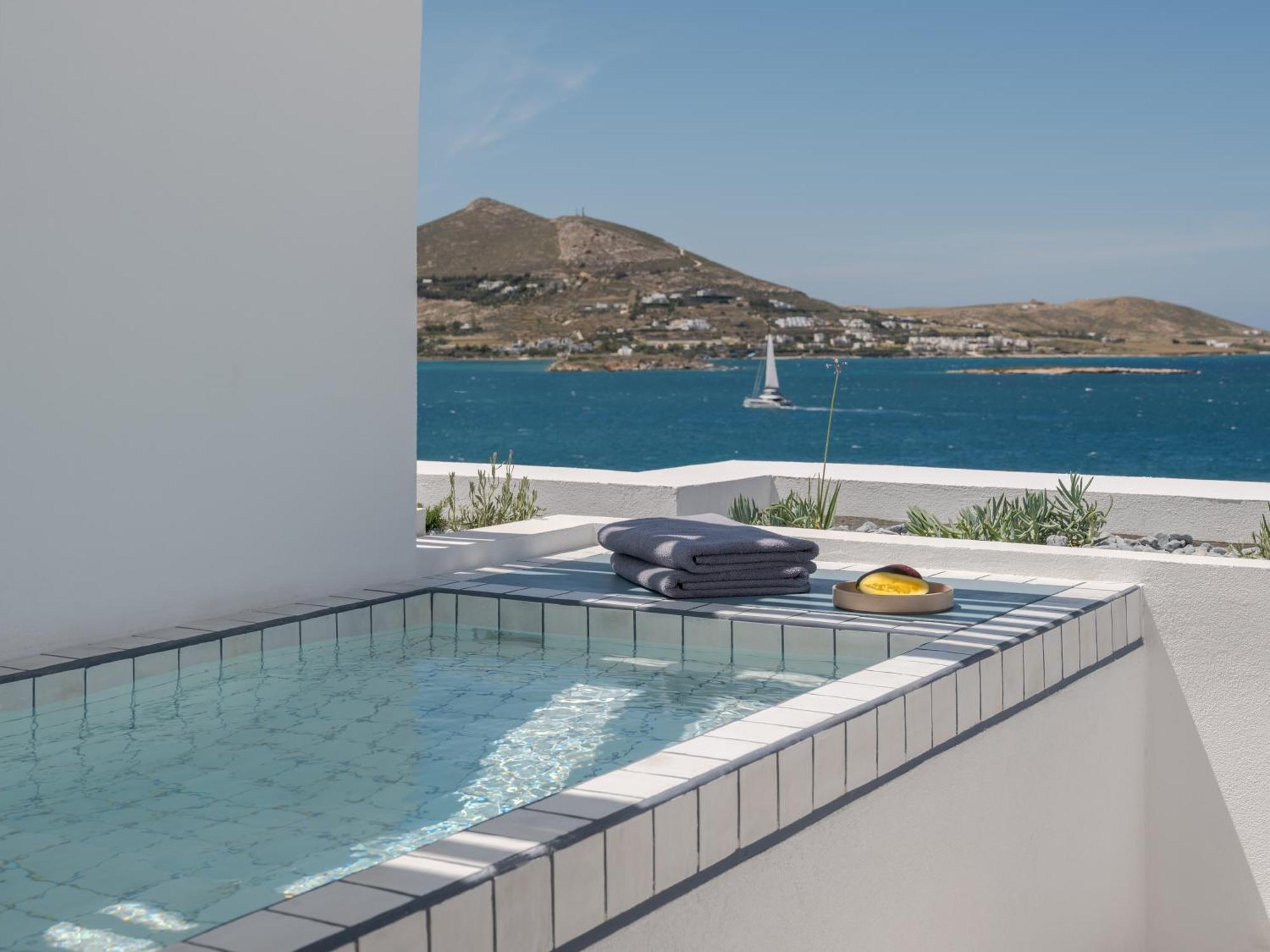 Отель Aegean Colors Paros Науса Экстерьер фото